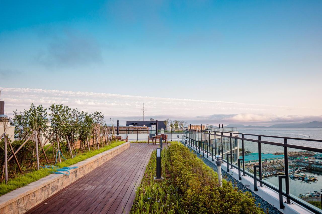 Ocean Marina Suite View Yeosu Exterior foto