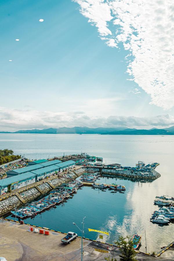 Ocean Marina Suite View Yeosu Exterior foto